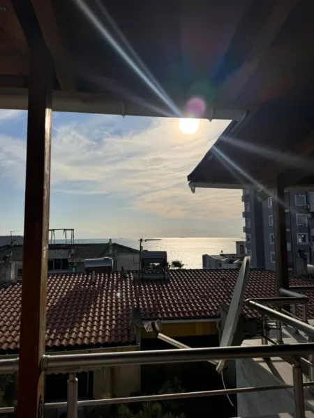 Shkembi Kavajes, shitet apartament+verande | Penthouse 3+1+Aneks+Ballkon Kati 5, 170 m² 180.000 € (Shkembi i Kavajes)