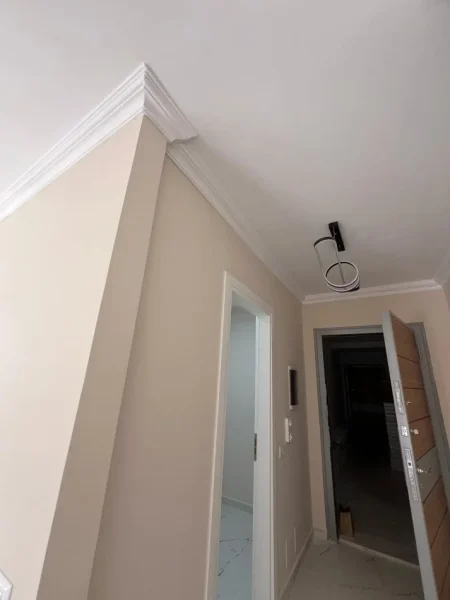 Tirane, jepet me qera apartament 3+1 Kati 4, 130 m² 1.000 € (JEPET SUPER APARTAMENT ME QERA 3+1 NE RRUGE TE DURRESIT TEK KAFE FLORA)