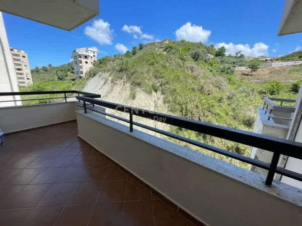 Durres, shitet apartament 1+1 Kati 4, 73 m² 73.000 € (SHITET APARTAMENT 1+1 TEK SHKEMBI I KAVAJES!)