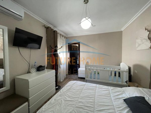 Tirane, shitet apartament 2+1 Kati 4, 104 m² 156.000 € (Fresk)