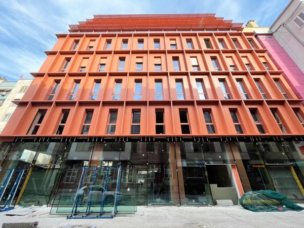 Tirane, shitet dyqan Kati 0, 35 m² 399.000 € (RRUGA “ISMAIL QEMALI”, PRANË ISH BLLOKUT)