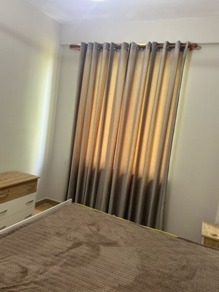 Tirane, jepet me qera apartament 1+1+Ballkon Kati 2, 70 m² 350€