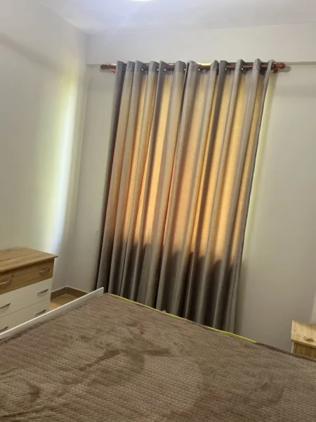 Tirane, jepet me qera apartament 1+1+Ballkon Kati 2, 70 m² 350€