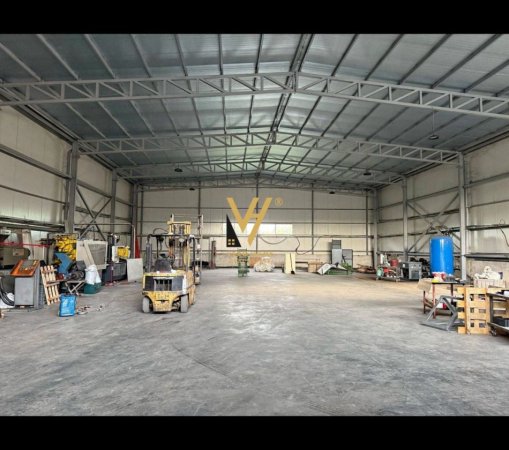 Tirane, jepet me qera magazine Kati 0, 600 m² 2.500 € (KAMEZ)