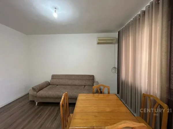 Tirane, shes apartament 2+1 Kati 2, 70 m² 135.000 € (Ish Tregu Eleketrik)