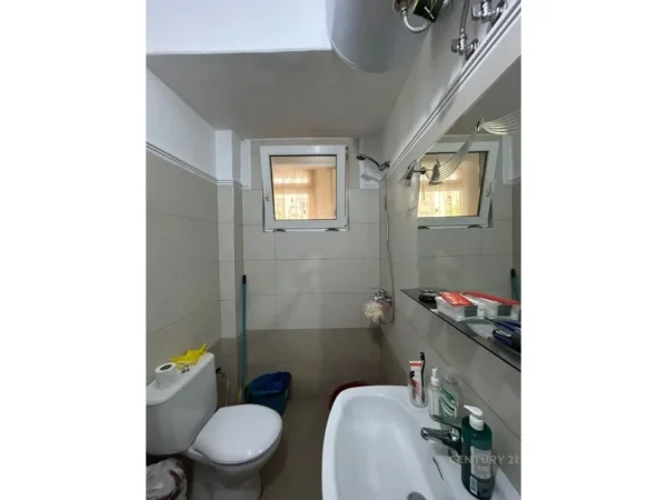 Tirane, shes apartament 2+1 Kati 2, 70 m² 135.000 € (Ish Tregu Eleketrik)
