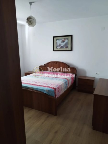 Tirane, jepet me qera shtepi 3+1 Kati 2, 155 m² 600 € (Prane Venu / Kodra e Priftit)