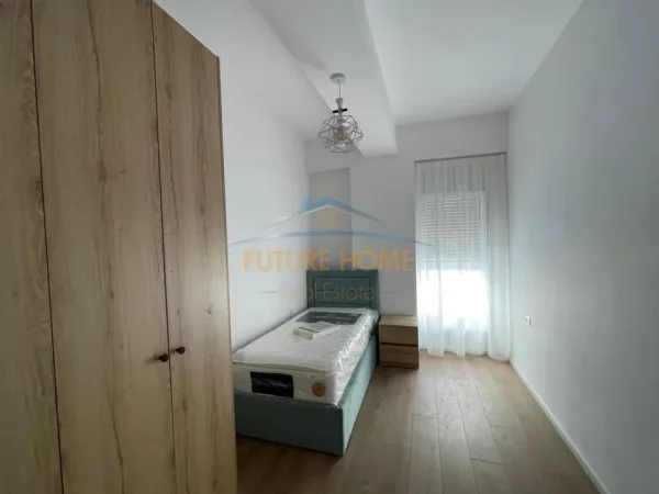 Tirane, jap me qera apartament 2+1 Kati 5, 85 m² 550 € (ALI DEMI)