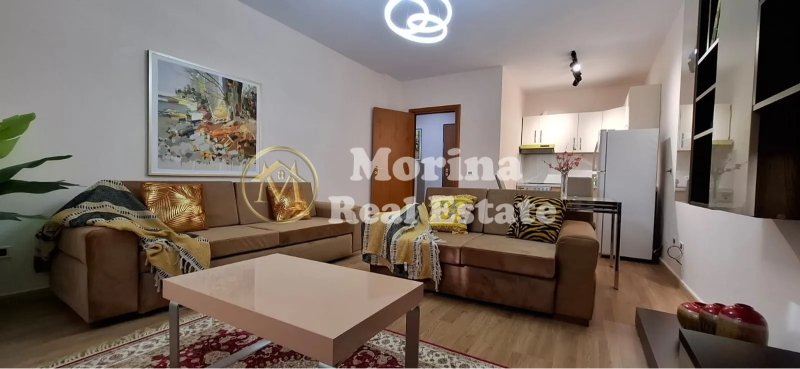 Tirane, jepet me qera apartament 1+1 Kati 3, 75 m² 600 € (Kopshti Botanik (prane Kopshtit Zoologjik))