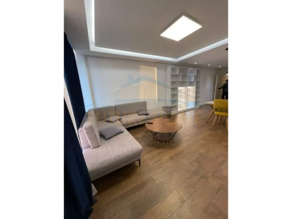 Tirane, shitet apartament 3+1+Aneks+Ballkon Kati 9, 153 m² 574.000 € (rruga e elbasanit)