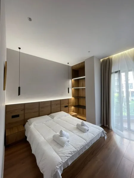 Durres, shitet apartament 4+1+Aneks+Ballkon Kati 4, 132 m² 450.000 € (Durres| Qender)