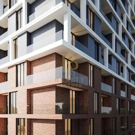 Tirane, shitet apartament 1+1+Ballkon Kati 4, 73 m² 109.000 € (Ish Fusha e Aviacionit)