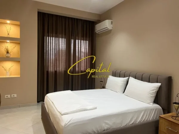 Tirane, jepet me qera apartament 1+1 Kati 1, 65 m² 600 € (KOPSHTI BOTANIK)