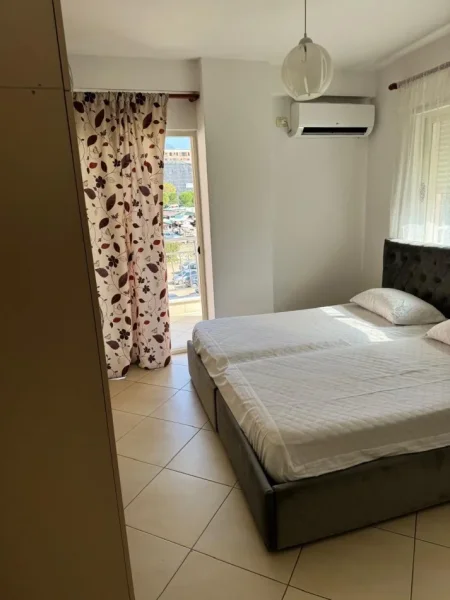 Tirane, shitet apartament 3+1 , 134 m² 221.000 € (Bulevardi i Ri)