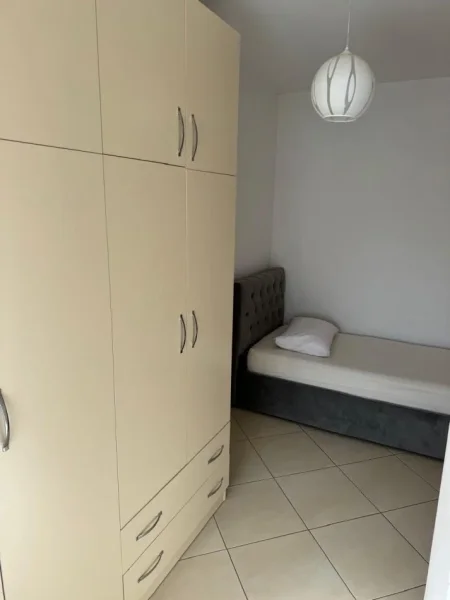 Tirane, shitet apartament 3+1 , 134 m² 221.000 € (Bulevardi i Ri)