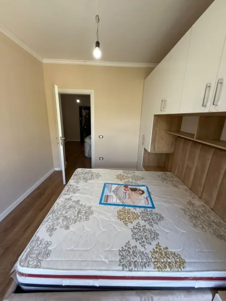 Shkembi Kavajes, shitet apartament 1+1+Aneks+Ballkon Kati 4, 73 m² 73.000 € (Shkembi i Kavajes)