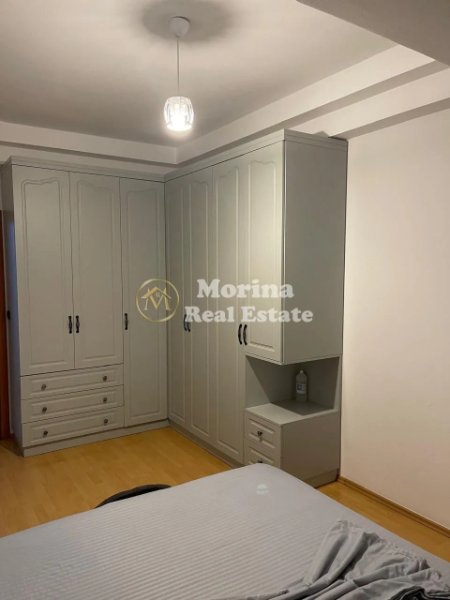 Tirane, jepet me qera apartament 2+1 Kati 3, 99 m² 550 € (Kopshti Zologjik)