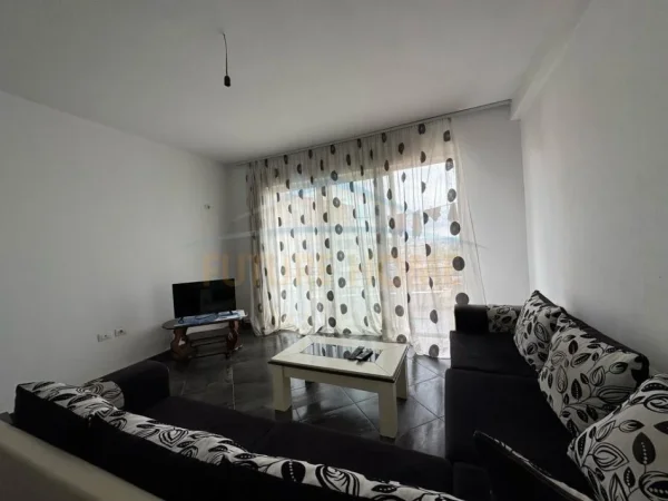 Tirane, jepet me qera apartament 1+1 Kati 6, 81 m² 400 € (UNAZA RE)  UNA52832