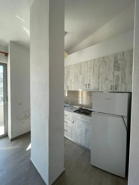 Golem, shitet apartament 1+1+Aneks+Ballkon Kati 6, 70 m² 72.000 € (Pishat e Buta)