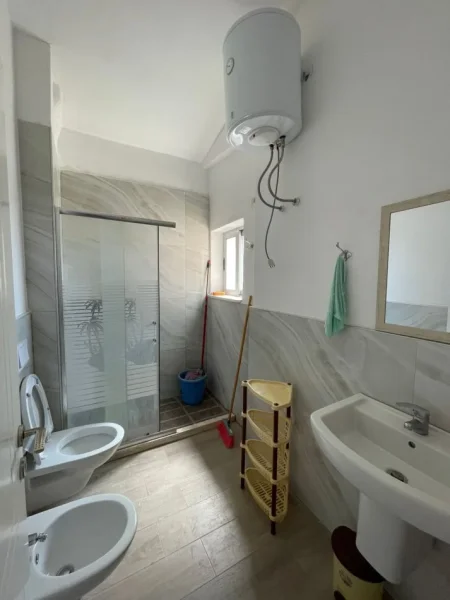 Golem, shitet apartament 1+1+Aneks+Ballkon Kati 6, 70 m² 72.000 € (Pishat e Buta)