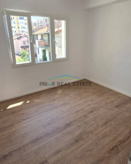 Tirane, shitet apartament 2+1 Kati 4, 64 m² 169.000 € (21 Dhjetori)
