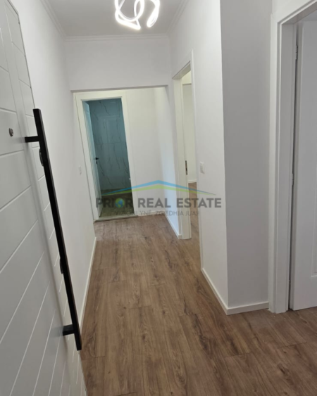 Tirane, shitet apartament 2+1 Kati 4, 64 m² 169.000 € (21 Dhjetori)