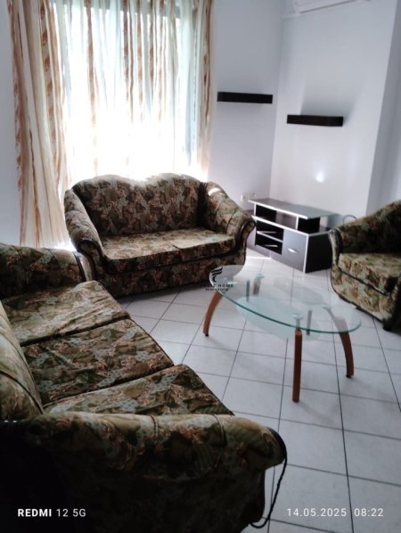 Tirane, jepet me qera apartament 2+1+Ballkon Kati 2, 80 m² 700 € (BRRYL)