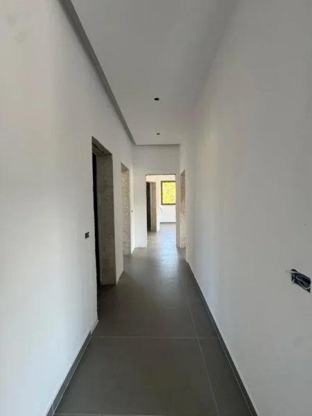 Sarande, shes apartament+verande | Penthouse 3+1+Ballkon Kati 9, 179 m² 350.000 € (Sarande)