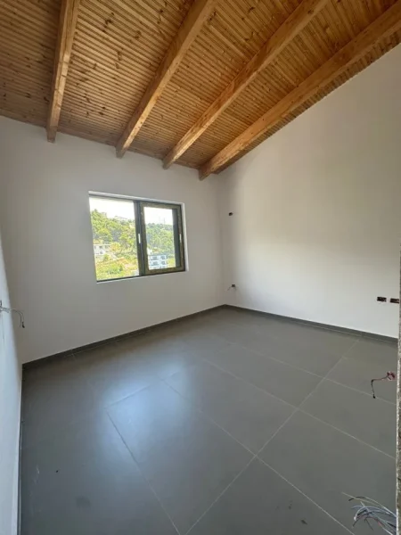 Sarande, shes apartament+verande | Penthouse 3+1+Ballkon Kati 9, 179 m² 350.000 € (Sarande)