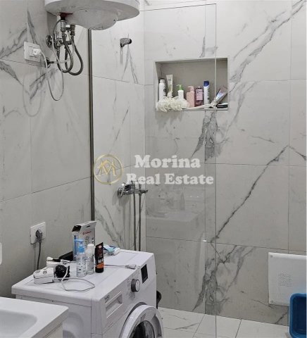 Tirane, jepet me qera apartament 1+1 Kati 7, 65 m² 550 € (21 Dhjetori)