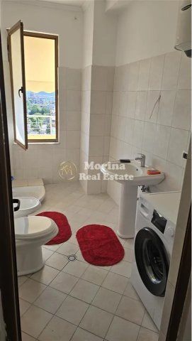 Tirane, jepet me qera apartament 2+1+Ballkon Kati 5, 100 m² 420 € (Yzberisht)