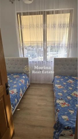 Tirane, jepet me qera apartament 2+1+Ballkon Kati 5, 100 m² 420 € (Yzberisht)