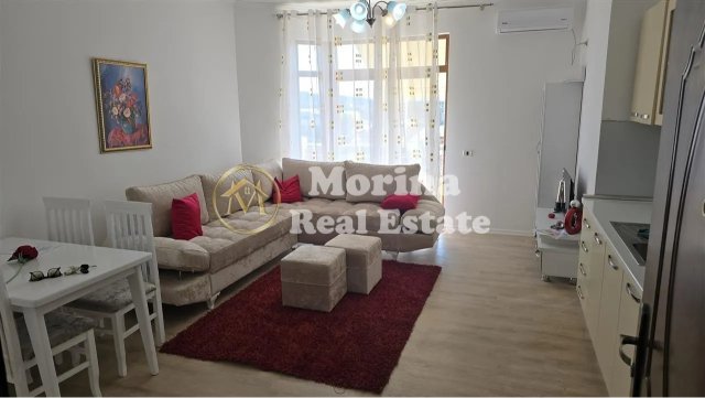 Tirane, jepet me qera apartament 2+1+Ballkon Kati 5, 100 m² 420 € (Yzberisht)
