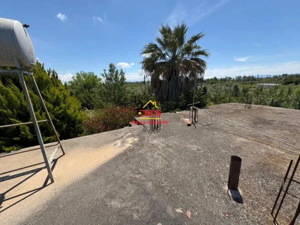 Fier, shitet shtepi 2+1+Ballkon Kati 0, 117 m² 55.000 € (Ferras, Fier)