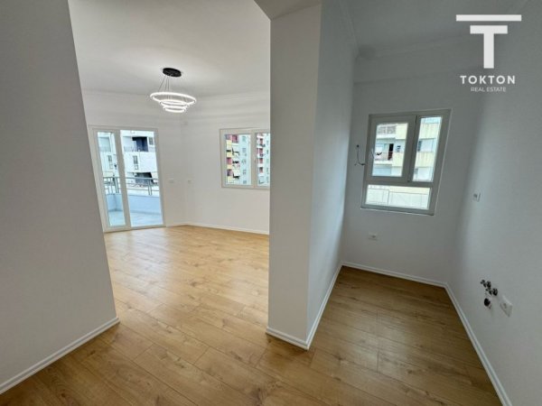 Tirane, shitet apartament 1+1 Kati 4, 60 m² 93.000 € (Astir, Tiranë, TT 2070)