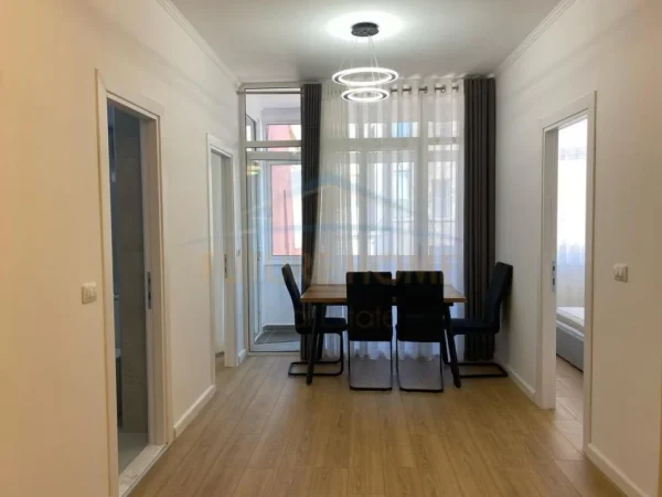 Tirane, shitet apartament 2+1 Kati 8, 96 m² 150.000 € (Rruga Dritan Hoxha)