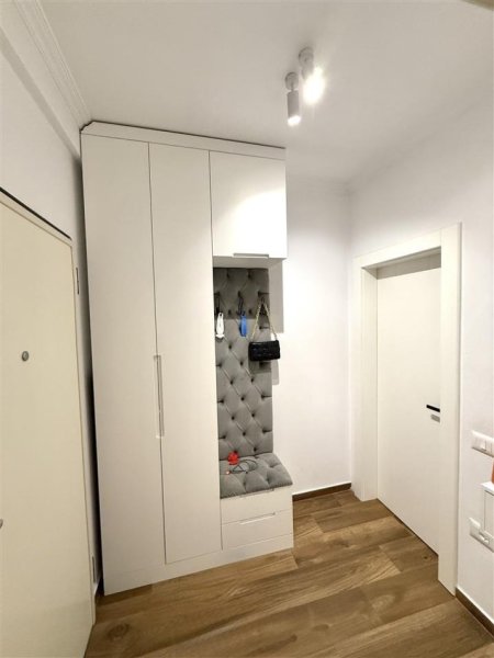 Tirane, jepet me qera apartament 2+1+Ballkon Kati 4, 110 m² 1.000 € (rruga e elbasanit)