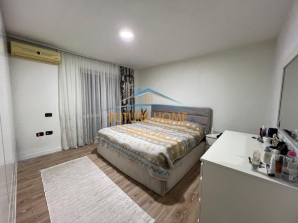 Tirane, shitet apartament 3+1 Kati 4, 110 m² 150.000 € (Rrugen Idriz Dollaku)