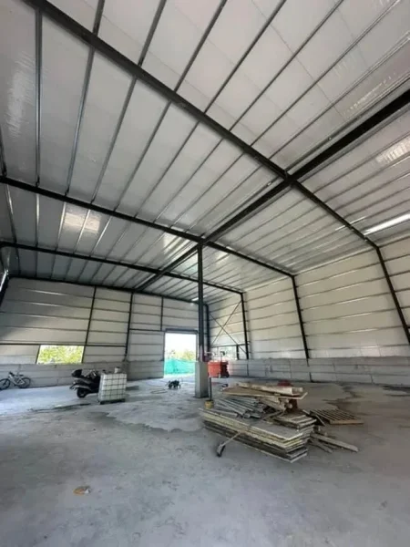 Tirane, jepet me qera magazine , 500 m² 3.500 € (Autostrada Tirane-DURRES)