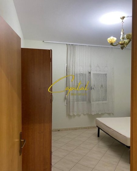 Tirane, jepet me qera apartament 1+1 Kati 1, 63 m² 400 € (RRUGA JORDAN MISJA)