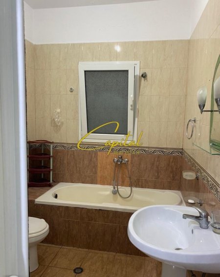 Tirane, jepet me qera apartament 1+1 Kati 1, 63 m² 400 € (RRUGA JORDAN MISJA)