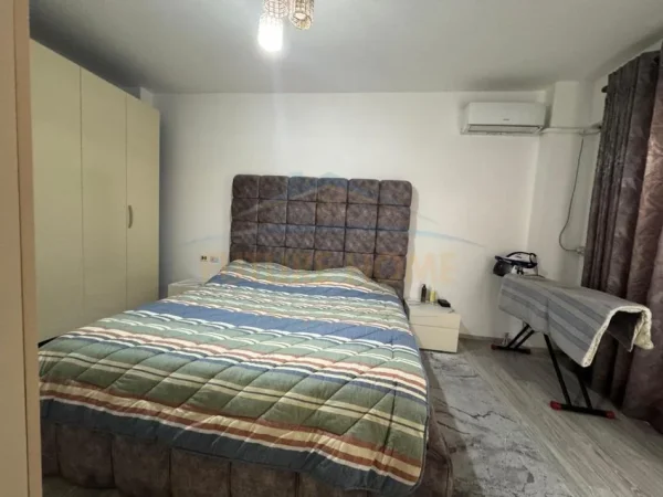 Tirane, shitet apartament 1+1 Kati 4, 75 m² 187.500 € (SELVIA(OBESERVATORI))