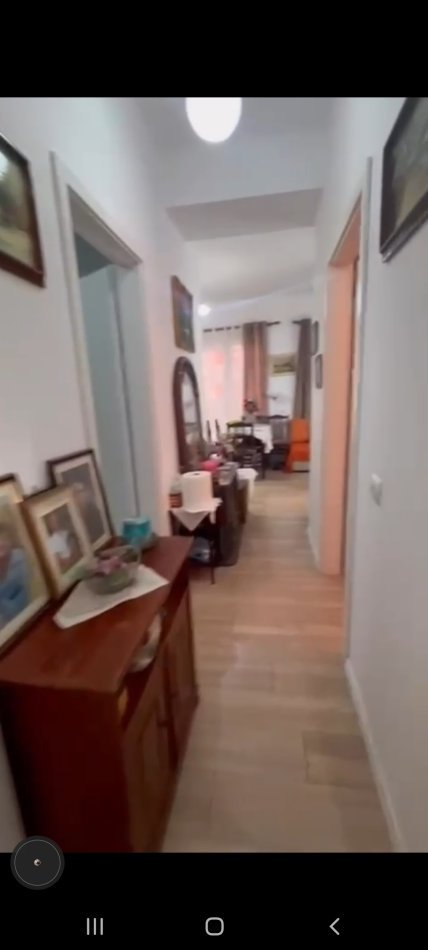 Tirane, shitet apartament 2+1+Ballkon Kati 2, 82 m² 126.000 € (Rruga Pasho Hysa, Ali Dem)