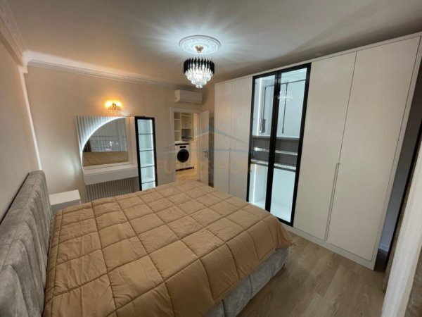 Tirane, jepet me qera apartament 2+1 Kati 3, 100 m² 1.200 € (LIQENI I THATE)