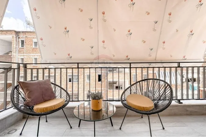 Tirane, shitet apartament 2+1 , 106 m² 275.000 € (Pazari i ri)