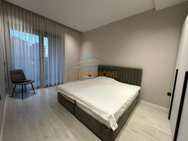Tirane, jepet me qera apartament 3+1 Kati 2, 155 m² 1.800 € (Kompleksi Delijorgji)