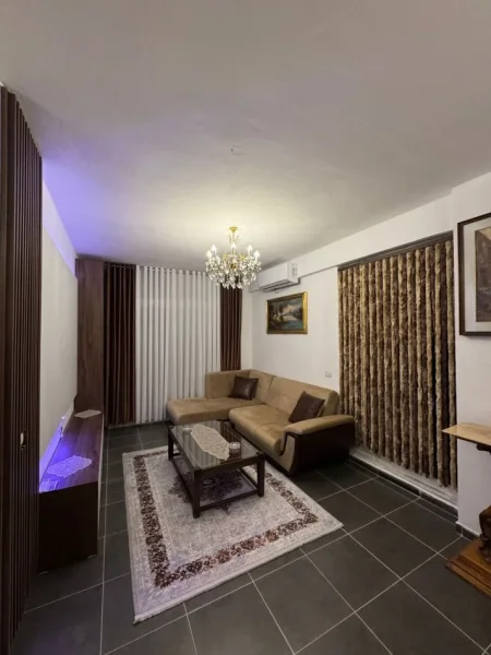 Tirane, jepet me qera apartament 2+1 Kati 8, 100 m² 600 € (Astir)