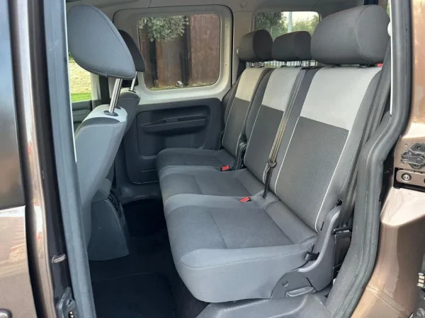 Tirane, shes makine Volkswagen Caddy Life 1.6 Diesel Viti 2012 Nafte, kafe manuale Klima 215.000 km