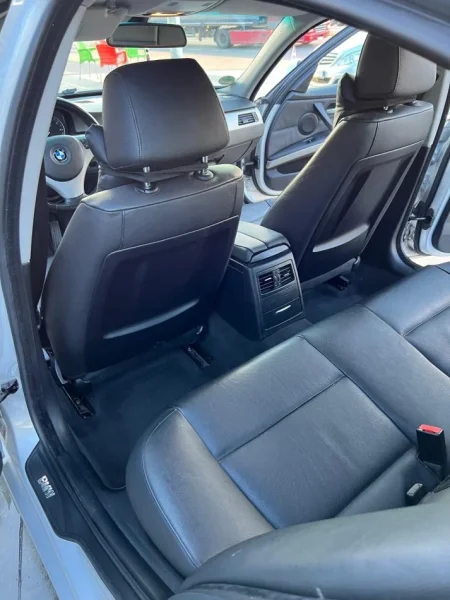 Elbasan, shitet makine BMV Benzin, gri metalizato manuale Kondicioner 175 km 4.500 €