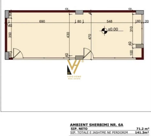 Tirane, shitet dyqan Kati 0, 142 m² 450.000 € (PORCELAN)